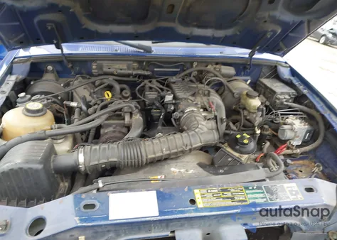 2005 Ford Ranger Xl/Xls/Xlt из США, поврежденный, VIN 1FTYR10D65PB10129